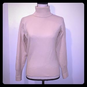 Saks Fifth Avenue 100% Cashmere Sweater